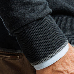 Sweater Gris Marengo Cuello alto Cierre I25