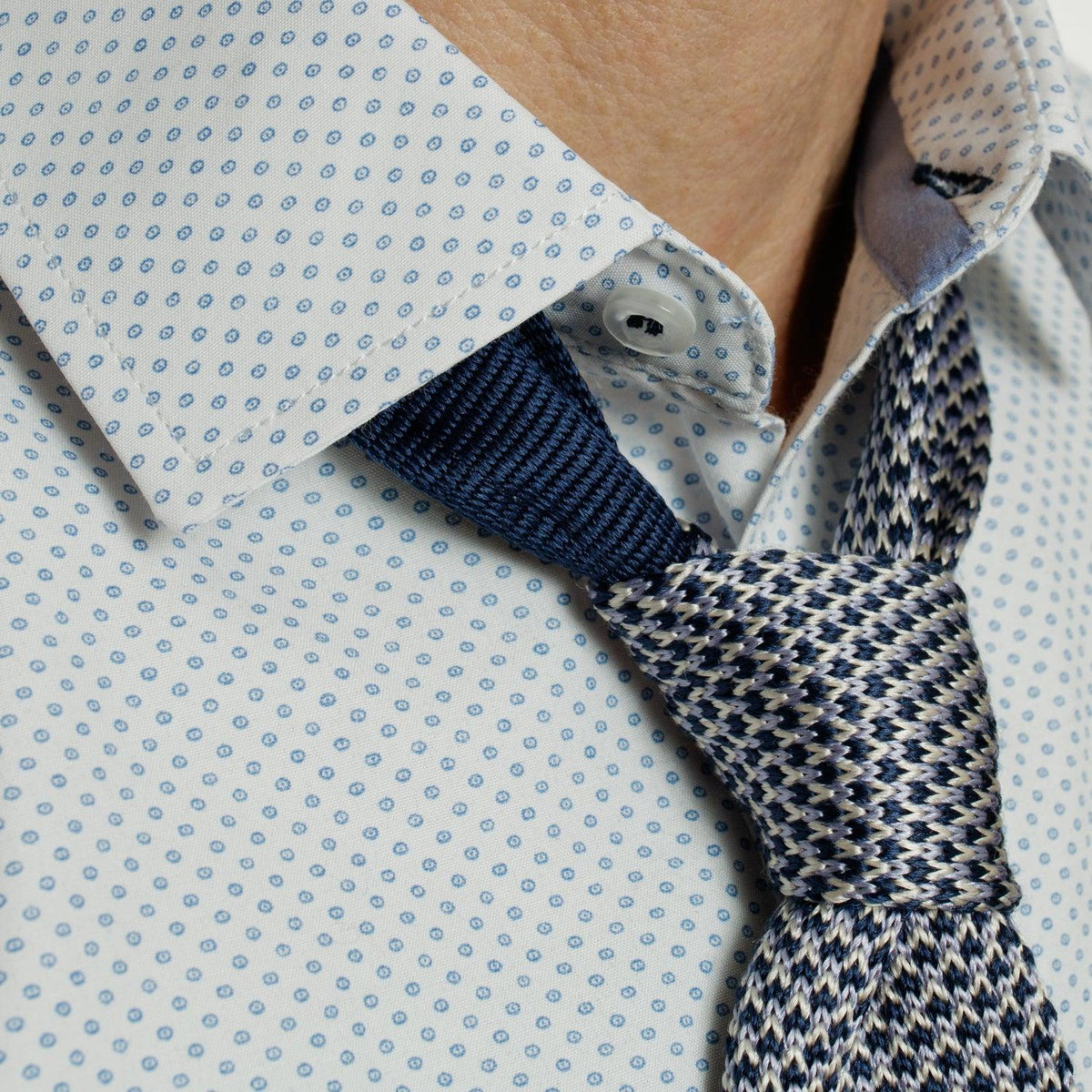 Camisa Blanca/Celeste Estampada Red Label  V26 1.3